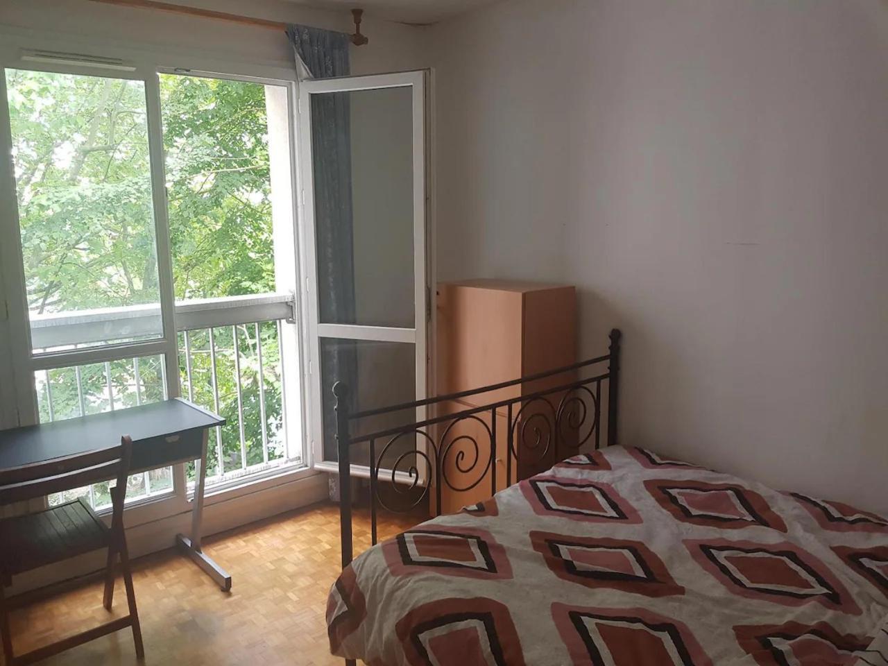 Une Chambre Privee Entre Paris Et Disneyland Нуази-ле-Гран Екстериор снимка